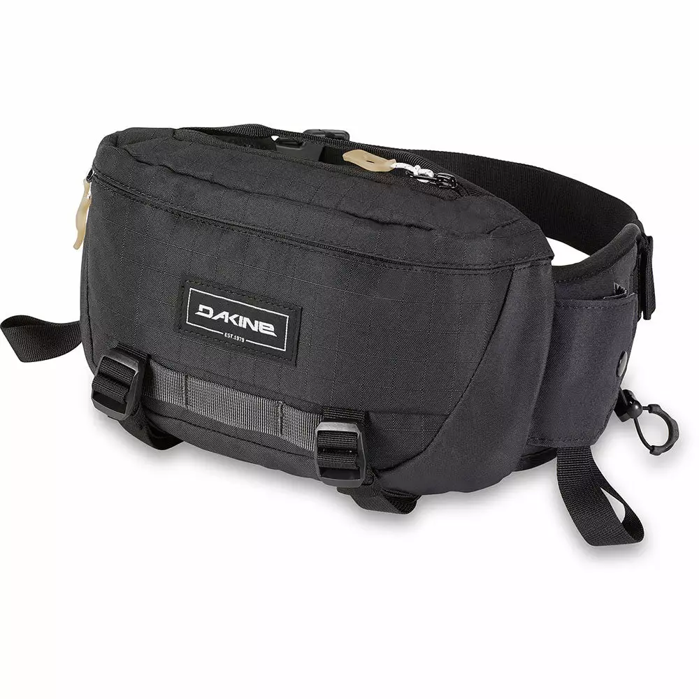 Dakine Hot Laps 2L Hydration Hip Pack - Black - 2022 1 Dakine Hot Laps 2L Hydration Hip Pack - Black - 2022